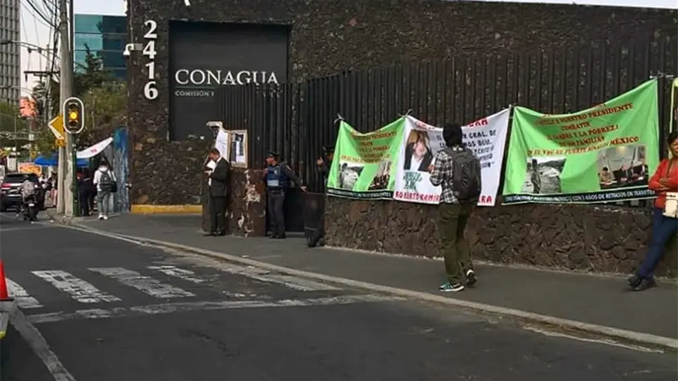 No los atendieron en Culiacán, tampoco en la CDMX