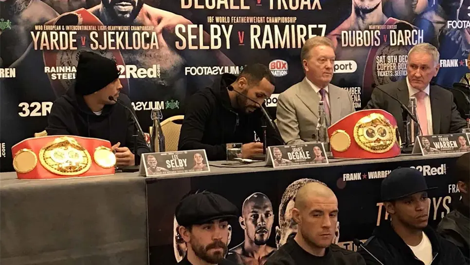 Sinaloense “Zurdito” Ramírez con dificultades en Inglaterra