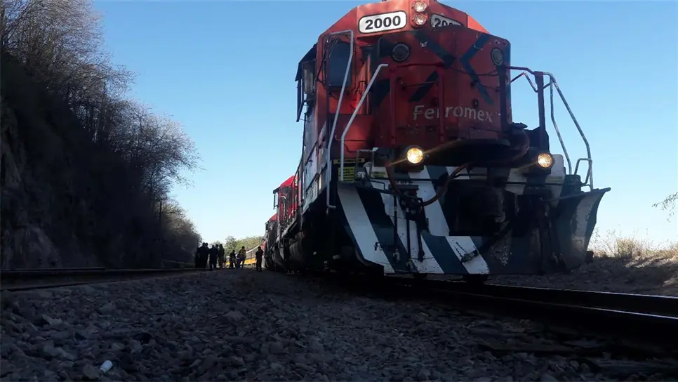 Tren le corta una pierna a jornalero agrícola en el Campo 35