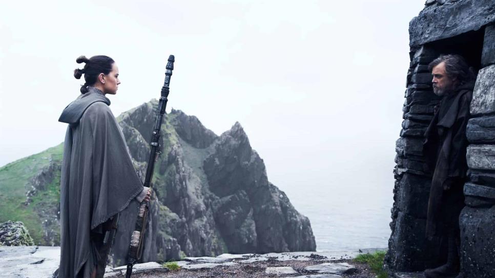 “Star Wars” domina la taquilla en cines de EUA