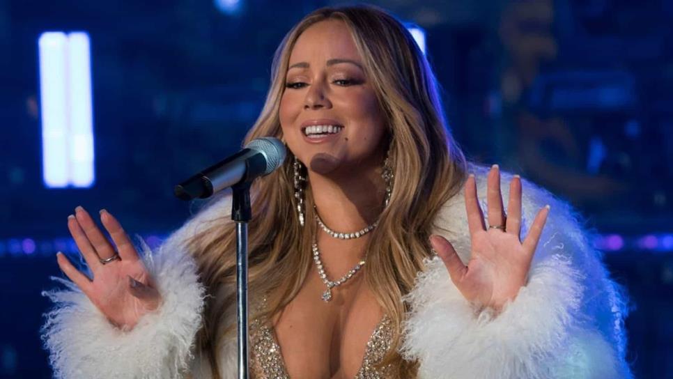 Mariah Carey se presenta con éxito en festejo de Año Nuevo en Nueva York