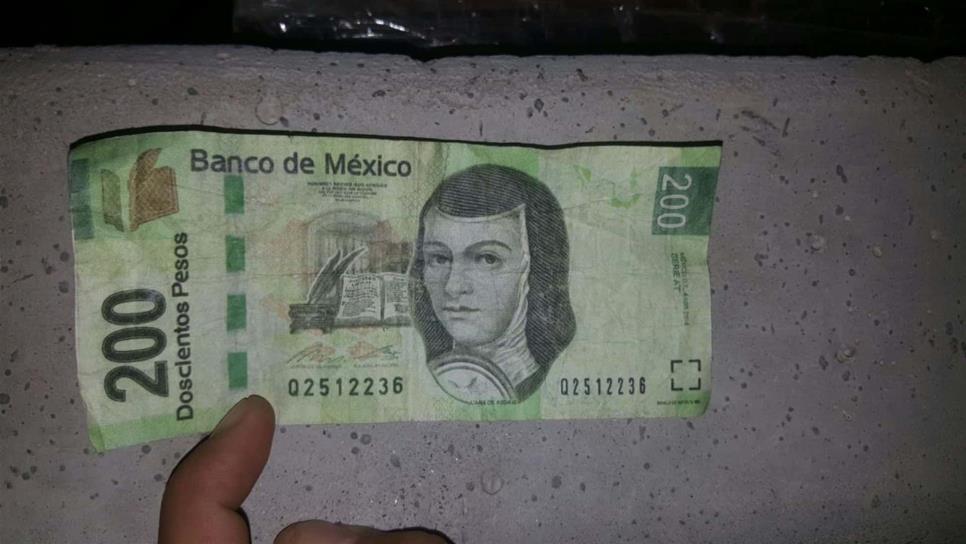 Circulan billetes falsos de 100 y 200 pesos en Los Mochis