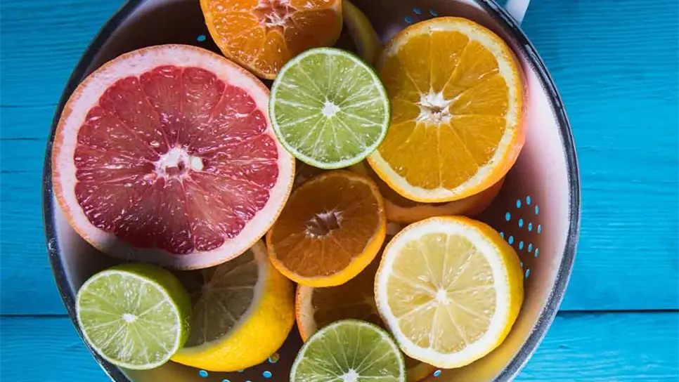 Consumo de cítricos y verduras favorecen la salud durante el invierno