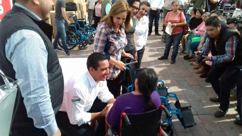 Entrega DIF Culiacán 90 sillas de ruedas