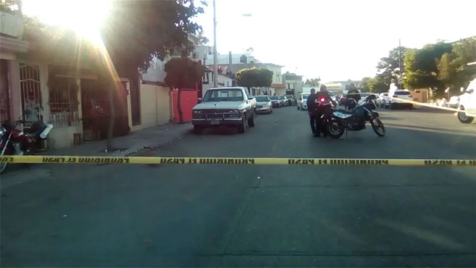 Muere expolicía un supuesto intento de asalto