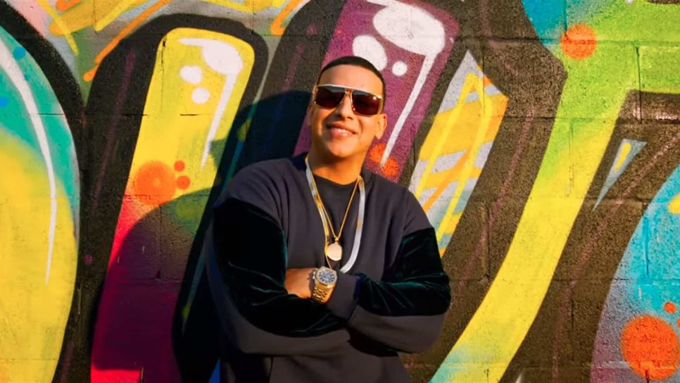 Daddy Yankee lanza su nuevo tema y video “Dura”