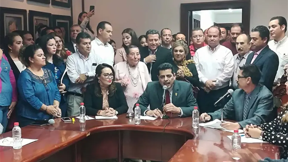 Asume Antonio Castañeda la presidencia de Culiacán