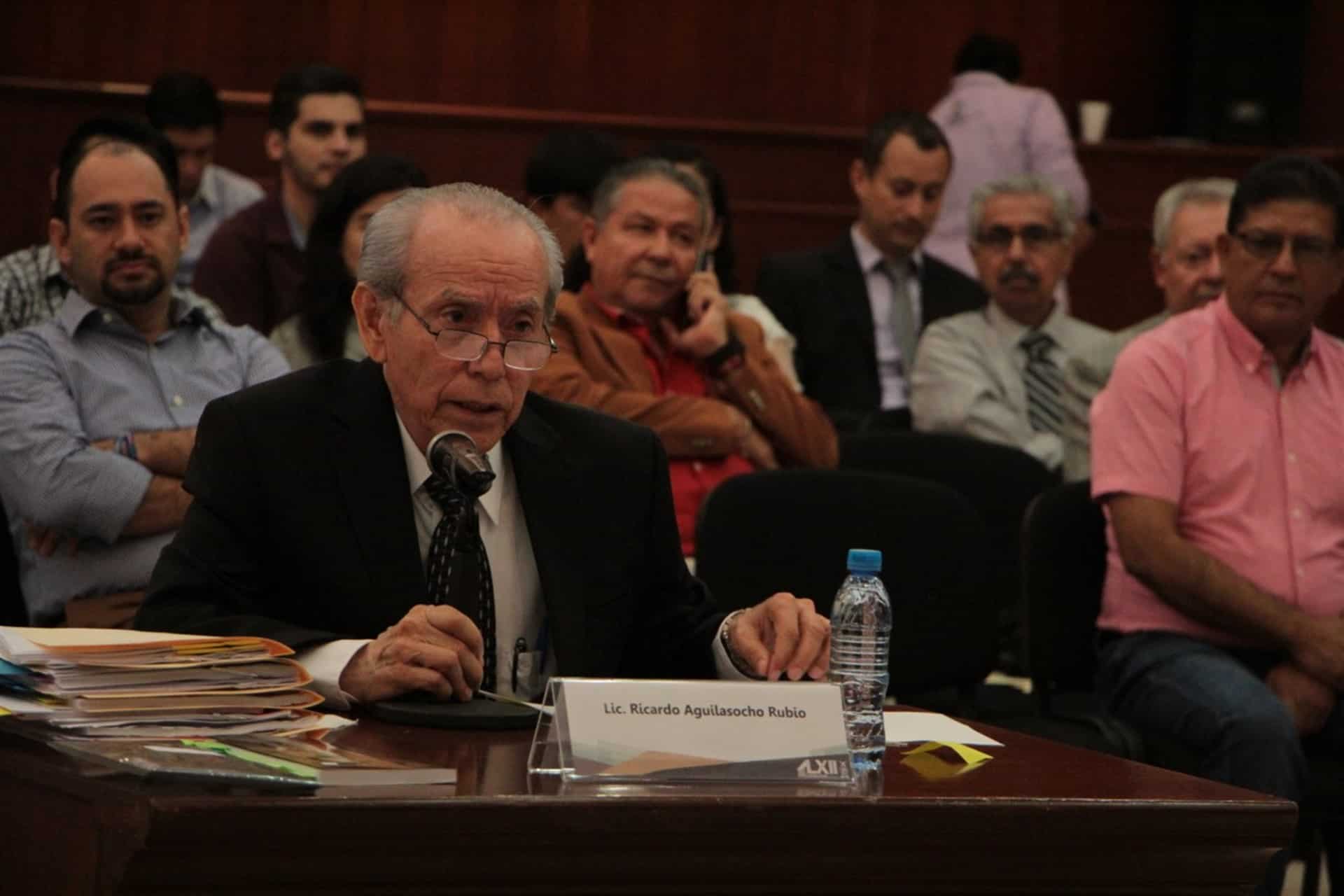 Renuncia magistrado anticorrupción