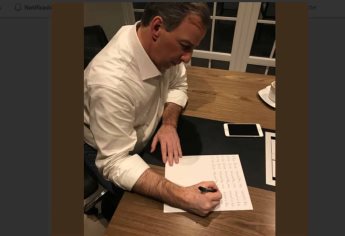 Meade dice resolvido y hace planas para corregirlo