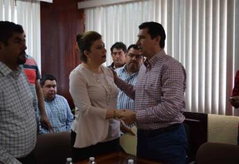 Realizan entrega-recepción de Presidencia Municipal de Guasave