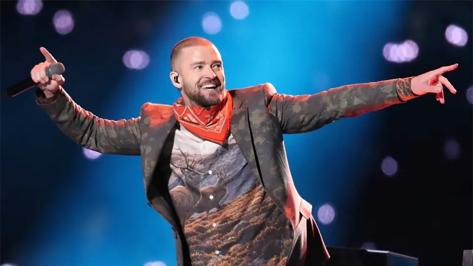 Justin Timberlake incluye holograma de Prince en el Super Bowl