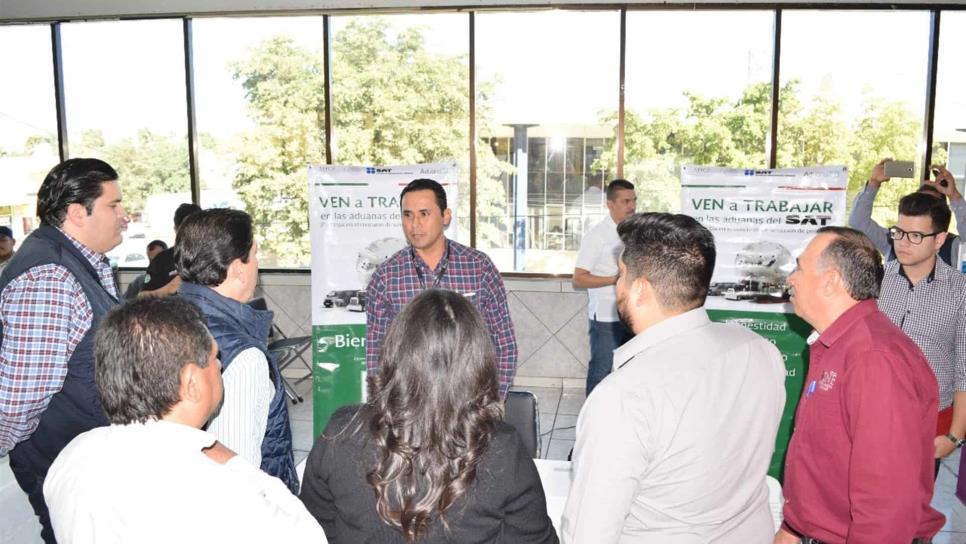 Realizan Feria de empleo en Guasave