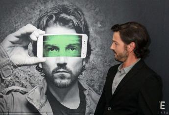 El teatro es libertad pura y confronta al público: Diego Luna