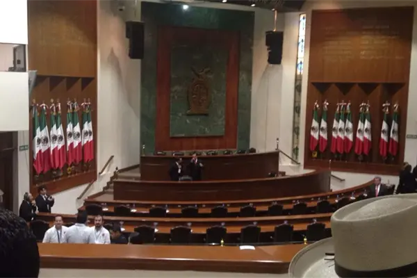 “Pluris” deben de ser para personas que representen al PAN: Castaños “Pluris” deben de ser para personas que representen al PAN: Castaños