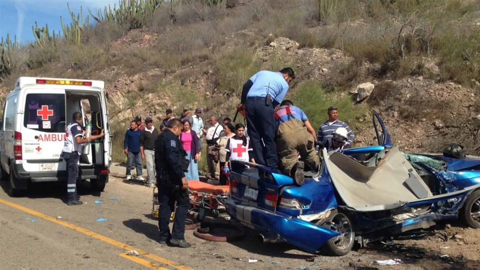 Quedan prensadas tras choque en la Higuera de Zaragoza