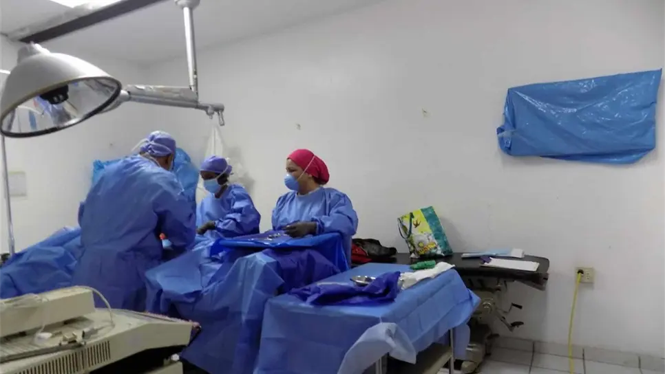 Médicos Voladores celebran reconstrucción de pista El Fuerte