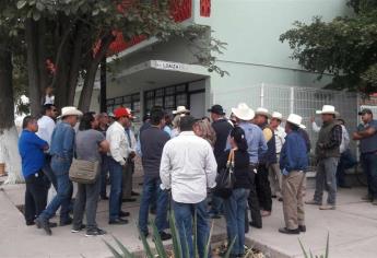 Amenazan frijoleros con tomar aeropuertos de Sinaloa