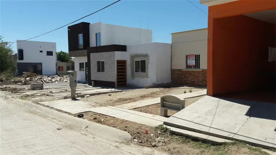 Consigue Barzón revisión de 91 casos con orden desalojo del Infonavit