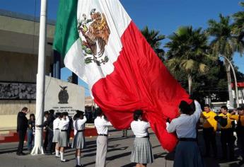 Conmemoran el natalicio de Benito Juárez