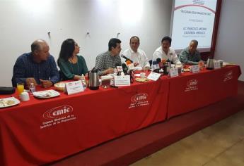 Se reúne el Alcalde de Culiacán con constructores