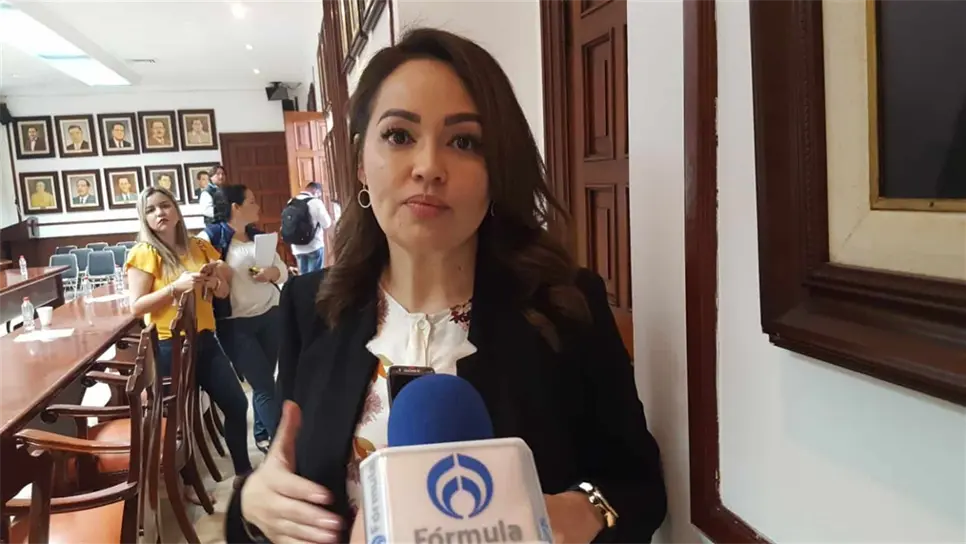Deja Sandra Lara el Ayuntamiento de Culiacán y con ella se van regidores