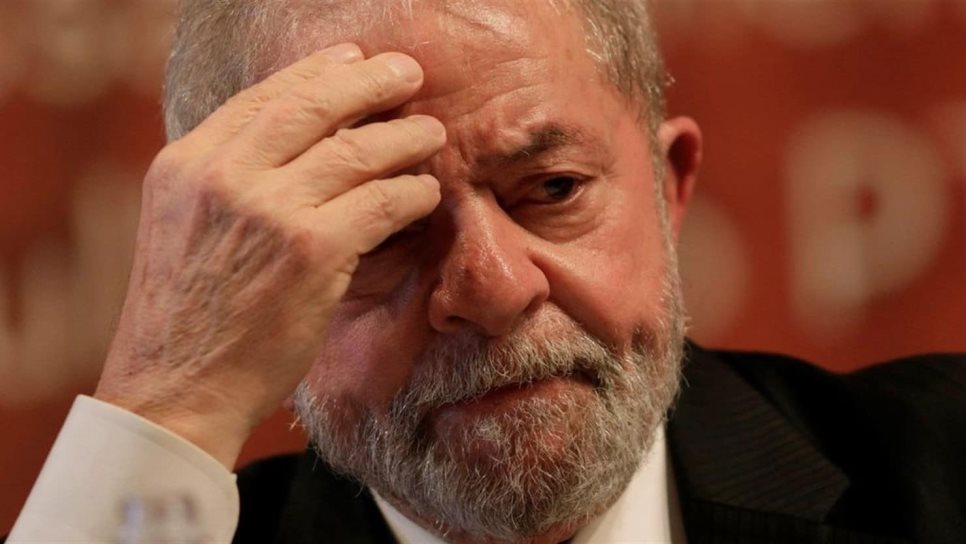 Juez de Brasil ordena detención de Lula da Silva