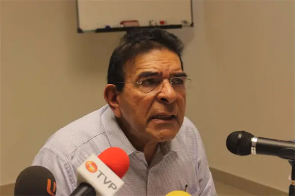 Niegan que comparecencia de Lindolfo Reyes tenga tinte político-electoral Niegan que comparecencia de Lindolfo Reyes tenga tinte político-electoral