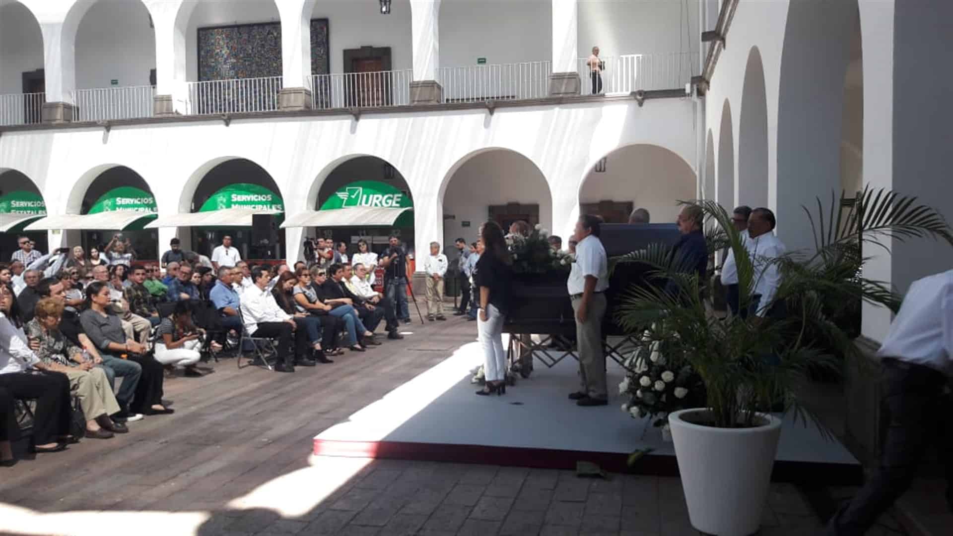 Rinden homenaje a Herberto Sinagawa