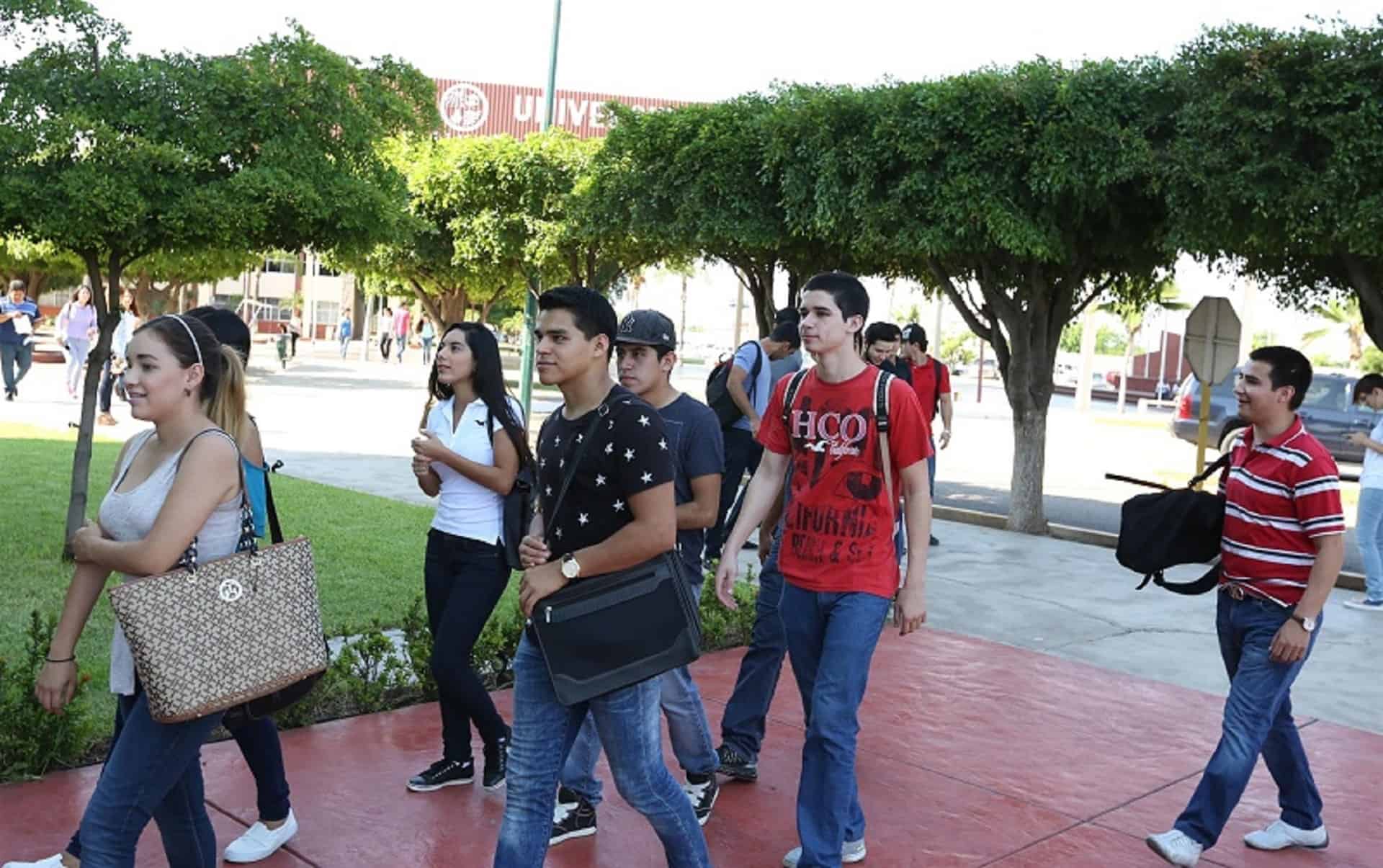 UAdeO alcanzará matrícula histórica de 20 mil estudiantes