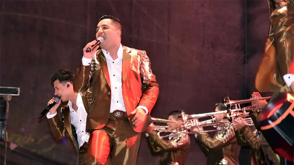 Arrolladora Banda El Limón estremece inicio de Feria de San Marcos