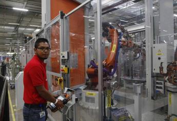 Sube 1.4% empleo en industria manufacturera en octubre