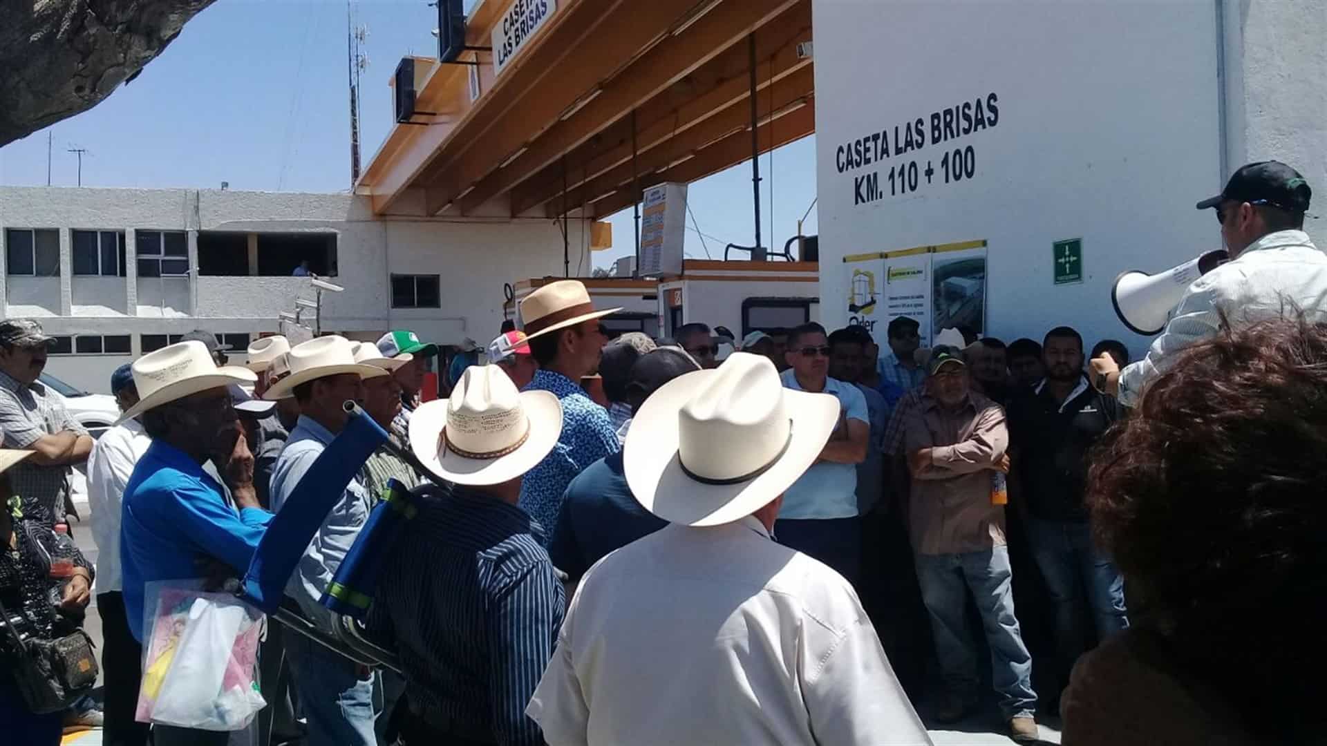 Firmes productores de frijol en sus manifestaciones