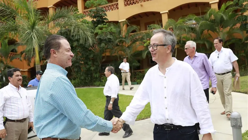 Barceló, interesado en invertir en Mazatlán