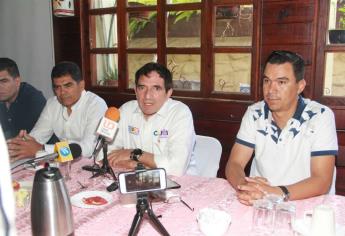Se retira Chuy López de la contienda; argumenta problemas de salud