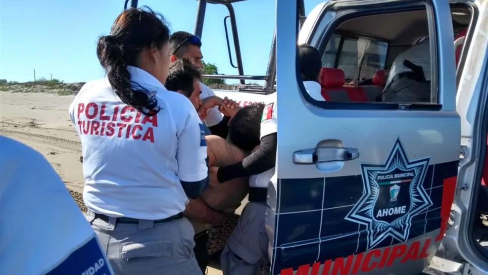 Policía turística rescata a joven de morir ahogado en El Maviri