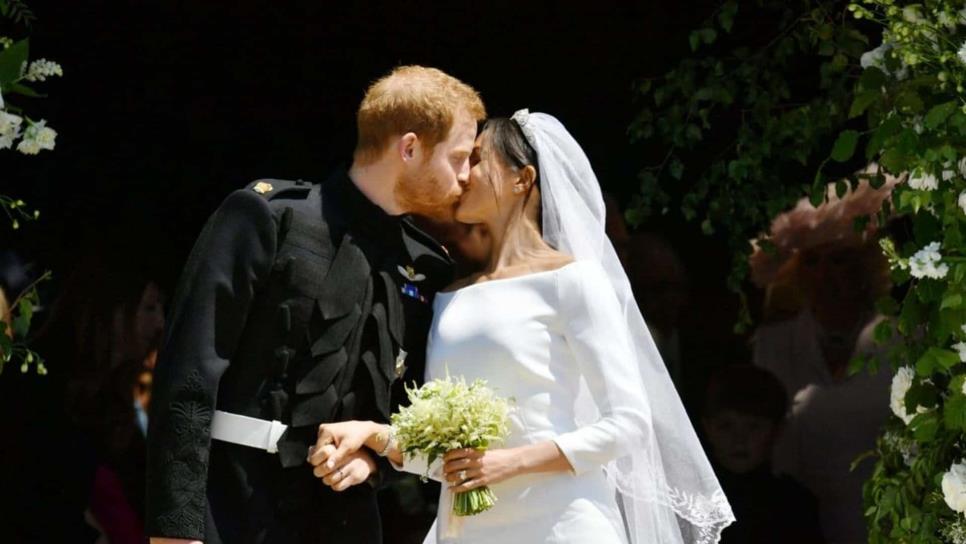 El príncipe Harry y Meghan Markle son marido y mujer