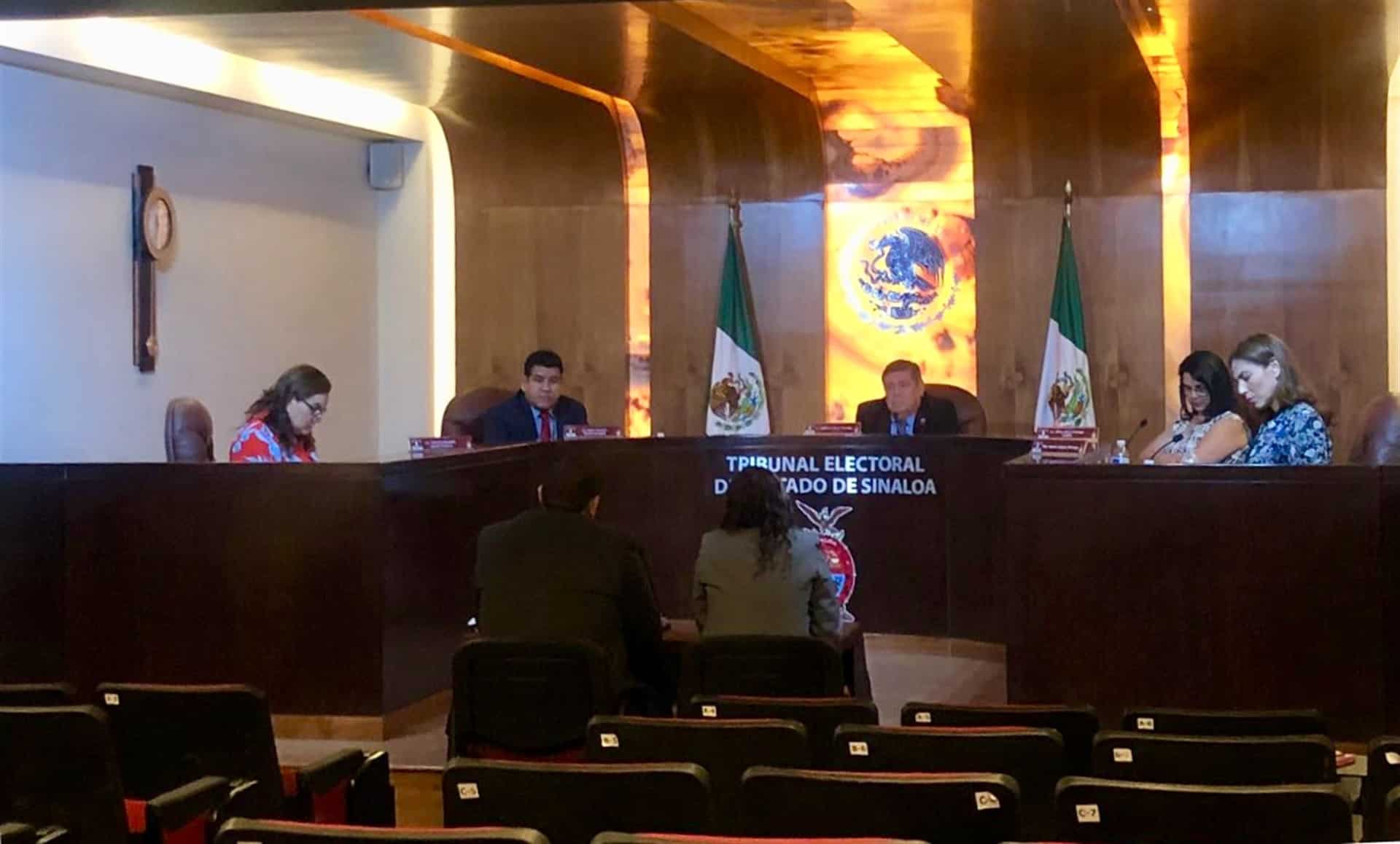 Por actos anticipados de campaña, Teesin amonesta a Pucheta