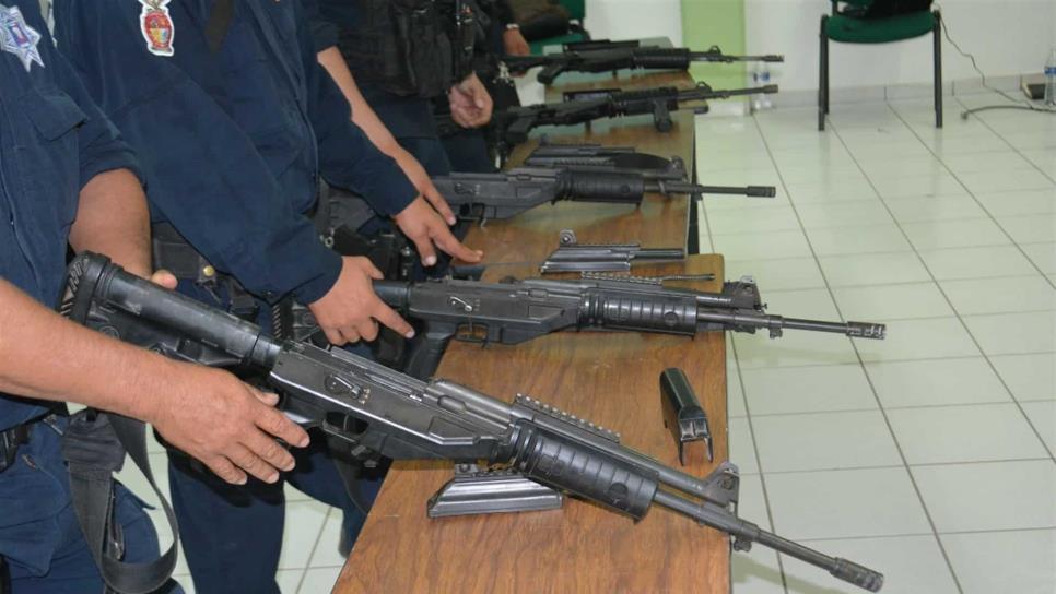 Policías de Ahome reciben capacitación en el uso de fusil