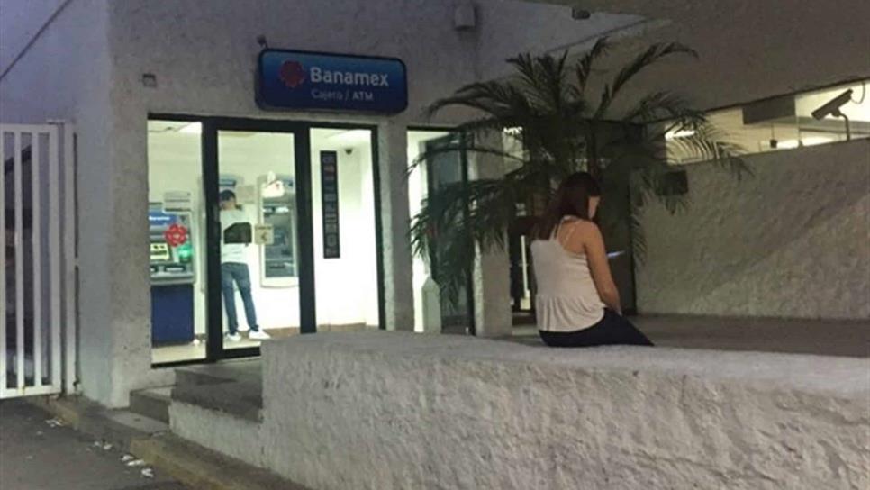 Asalta un banco hombre solitario y armado en Mazatlán