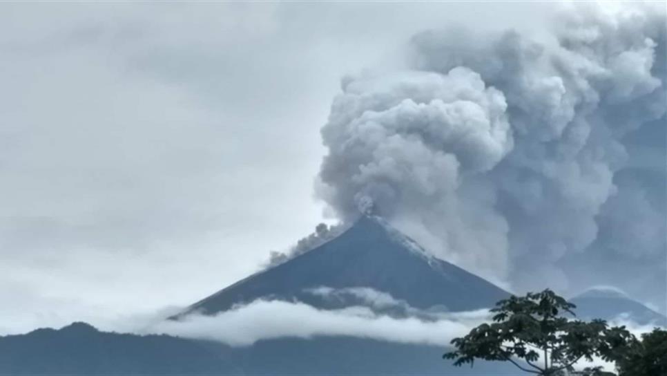 ¿Por qué se activaron los volcanes de Hawái y Guatemala?