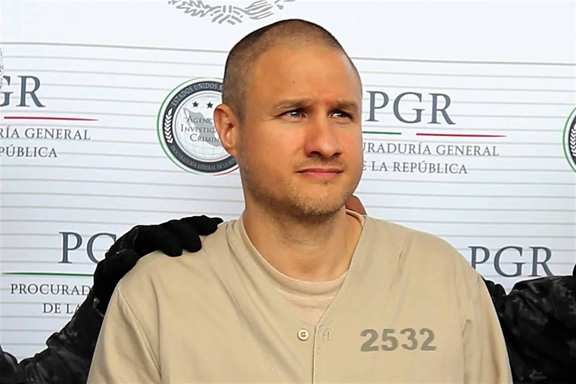 Sentencian a La Barbie a casi 50 años en Estados Unidos