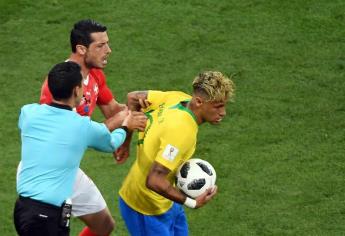 Destaca árbitro sinaloense en empate de Brasil y Suiza