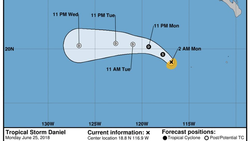 Prevén se debilite tormenta tropical Daniel sin afectar al país