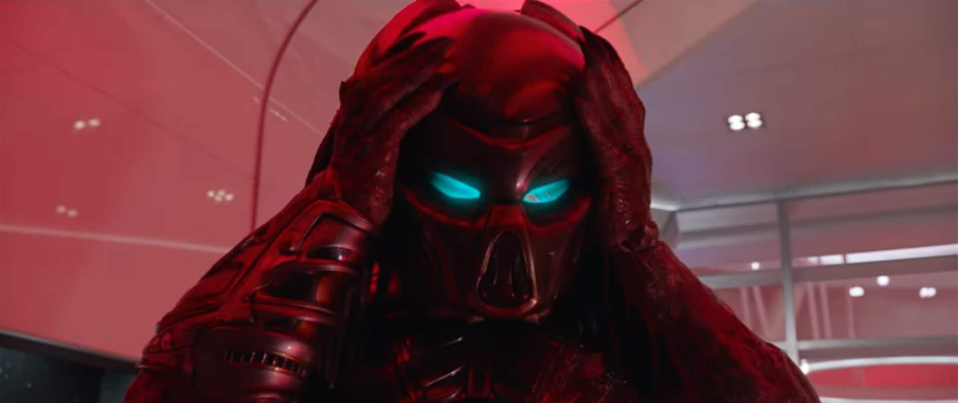 Nuevo avance de “El Depredador”, más sangriento y con más alienígenas