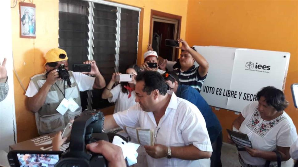 Llama Fernando Pucheta a denunciar compra de votos