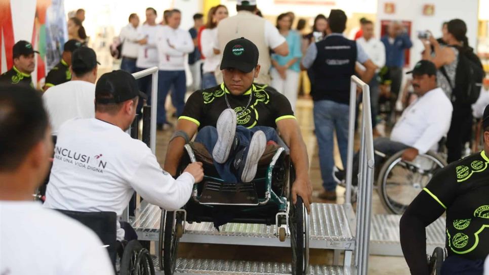 DIF Sinaloa realiza exhibición del uso y manejo de silla de ruedas