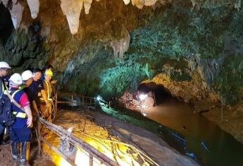 Tailandia evitará riesgos en rescate de niños atrapados en cueva