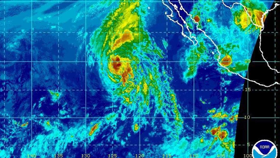 Fabio se debilita a tormenta tropical; se aleja de las costas mexicanas