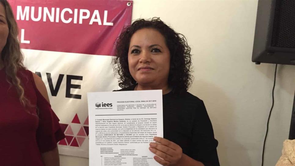 Recibe Aurelia Leal constancia como alcaldesa electa de Guasave