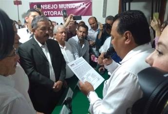 Entregan constancia a alcalde electo de Culiacán